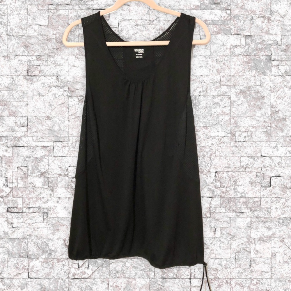 Racerback active tank